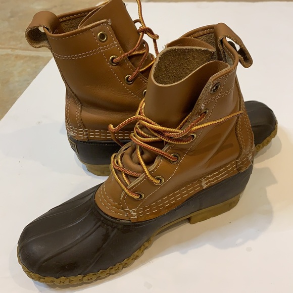 L.L Bean Classic & Original Women’s Bean Boot - Duck Boot - Picture 8 of 8